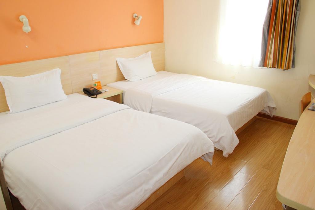7Days Inn Chongqing Nanping Pedestrian Street Zewnętrze zdjęcie