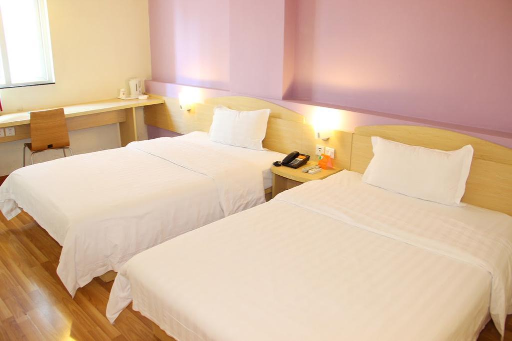 7Days Inn Chongqing Nanping Pedestrian Street Zewnętrze zdjęcie